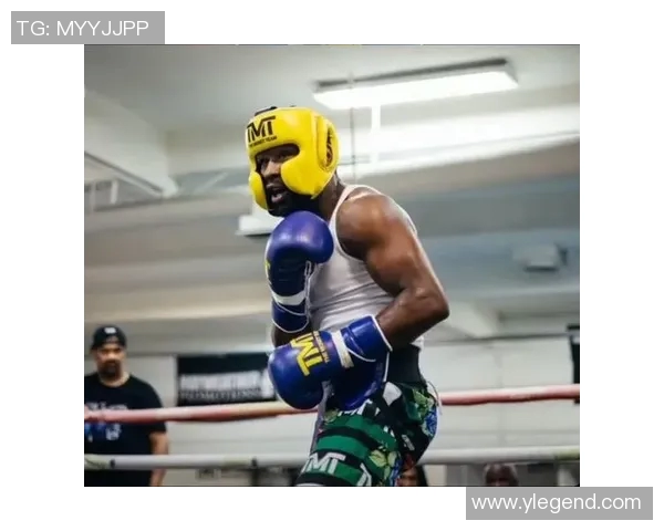 梅威瑟与尤达赫巅峰对决谁能胜出拳坛传奇之战引发热议